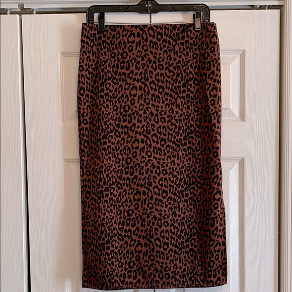 Ann Taylor, LOFT, Brown and Black Midi Pencil Skirt, size medium, EUC - Picture 2 of 8